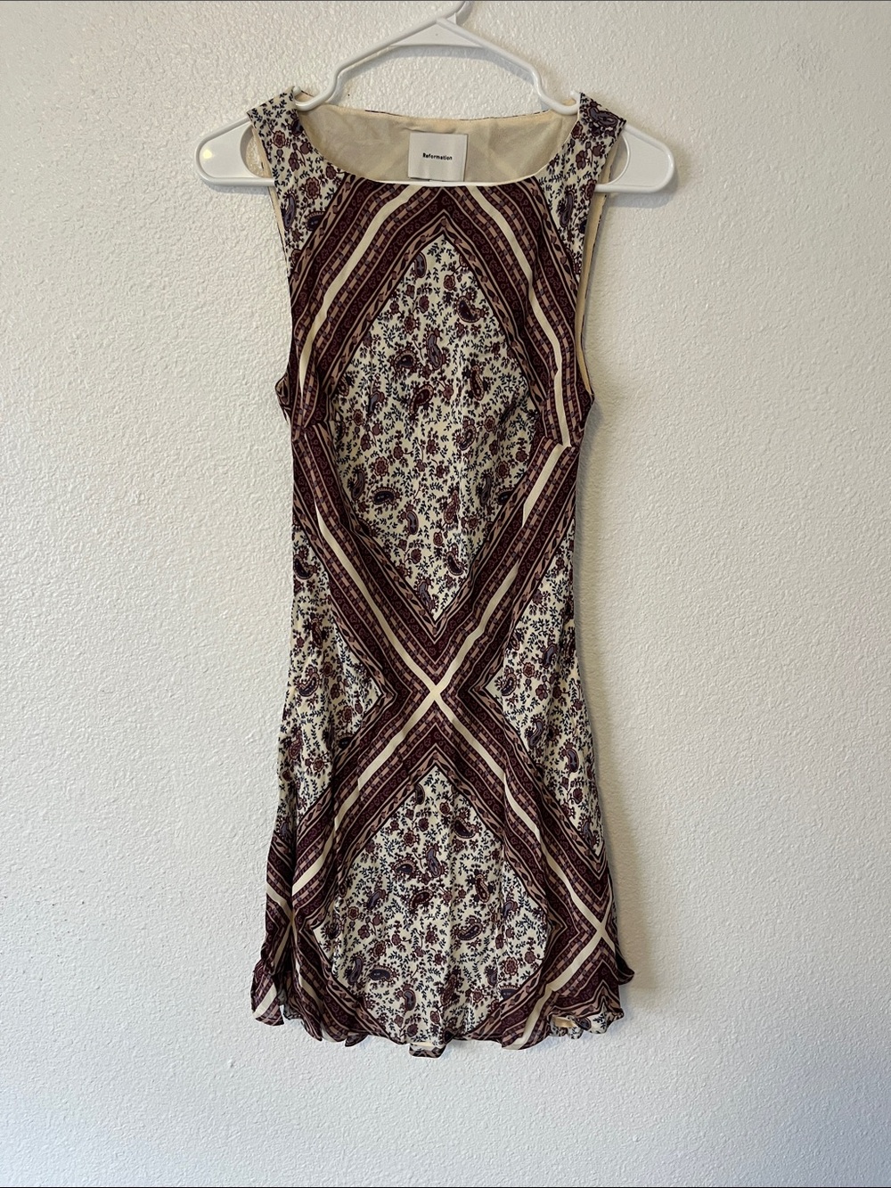 Reformation Dale Mini Dress in Burgundy and Cream Paisley Size Small